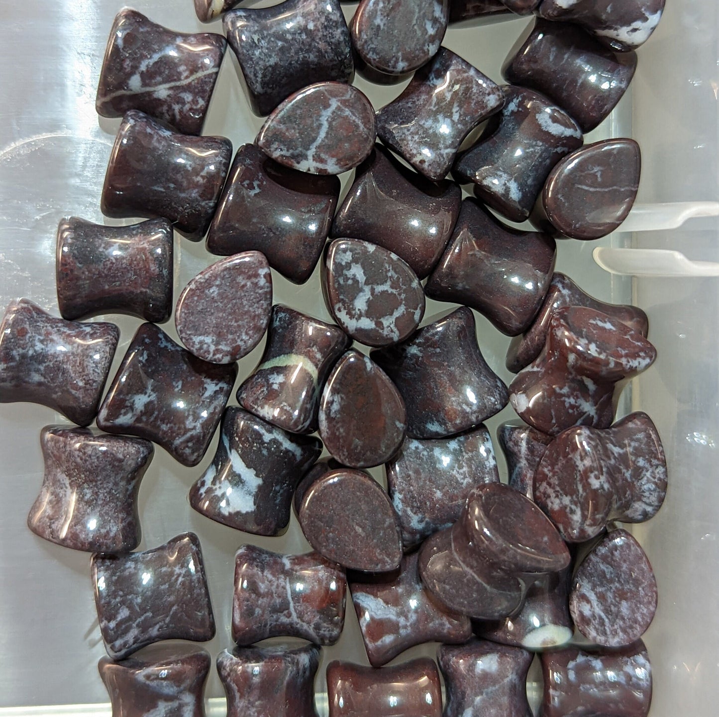 Teardrop Chicken Blood Stone Plugs