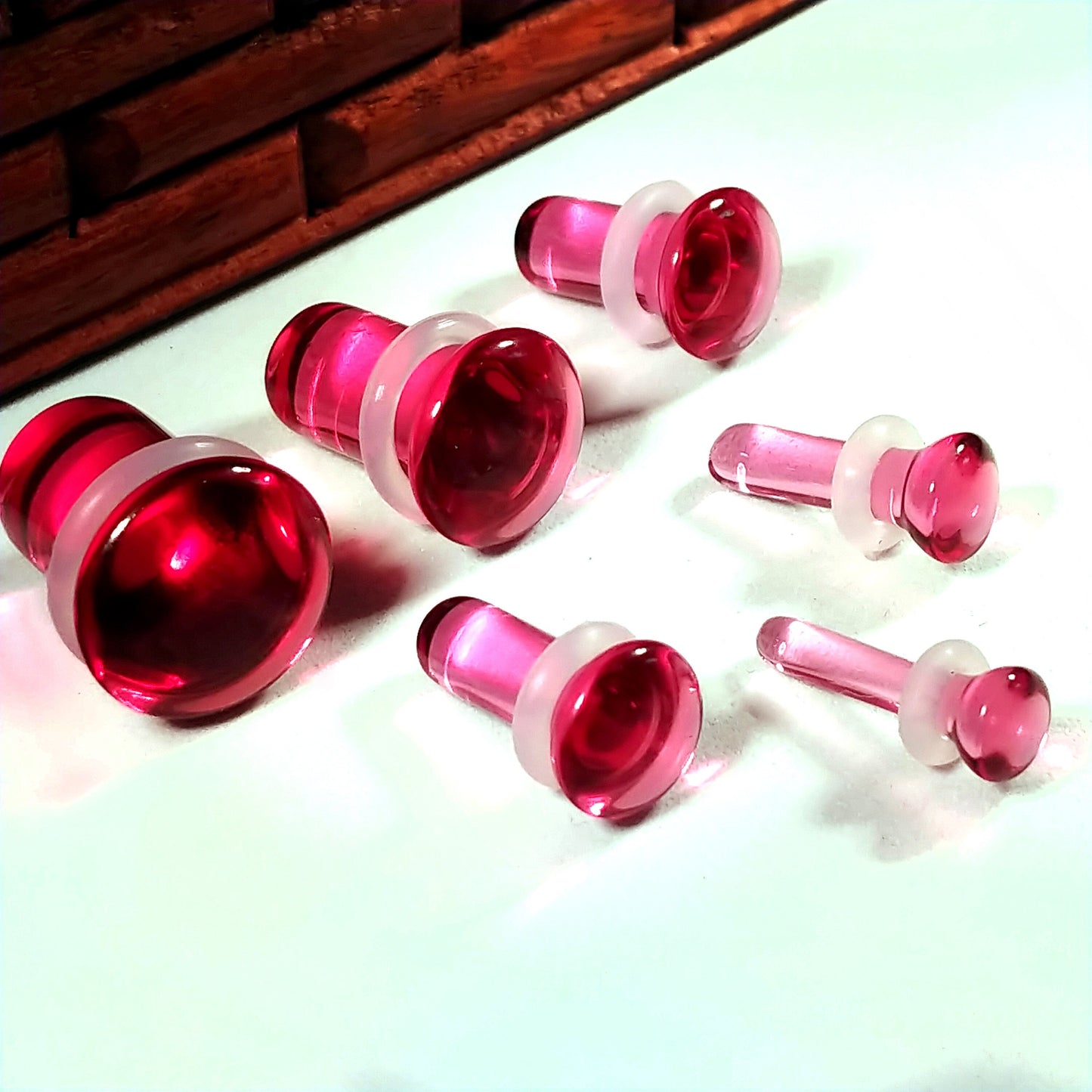Pink Glass Single Flare Plugs