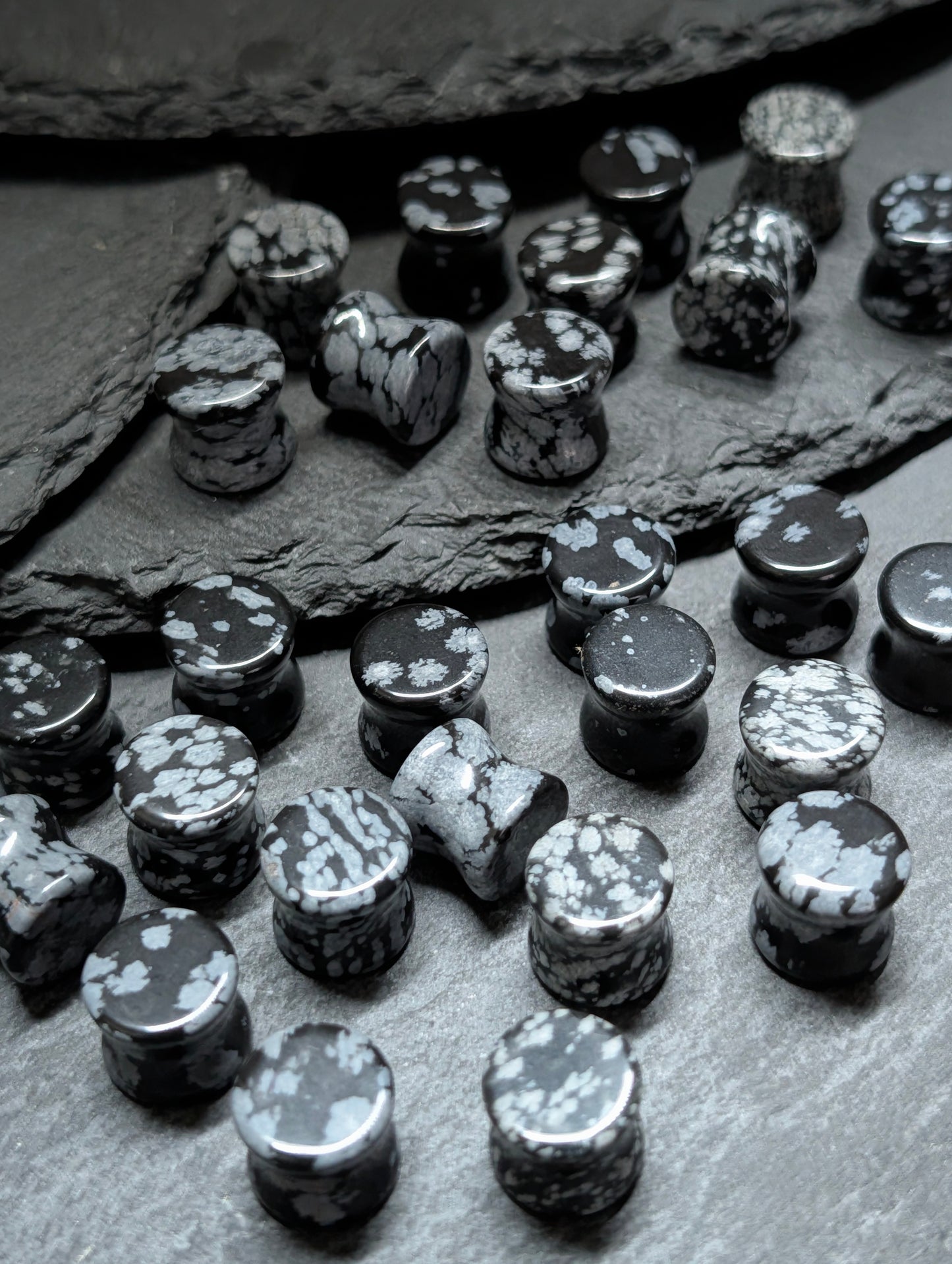 Classic Double Flare Snowflake Obsidian Stone Plugs
