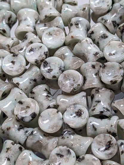 Concave Sesame Quartz Stone Plugs