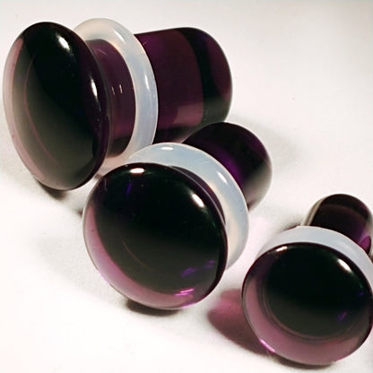 Dark Purple Single Flare Glass Plugs