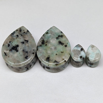 Teardrop Sesame Quartz Stone Plugs