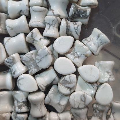 Teardrop Howlite Stone Plugs