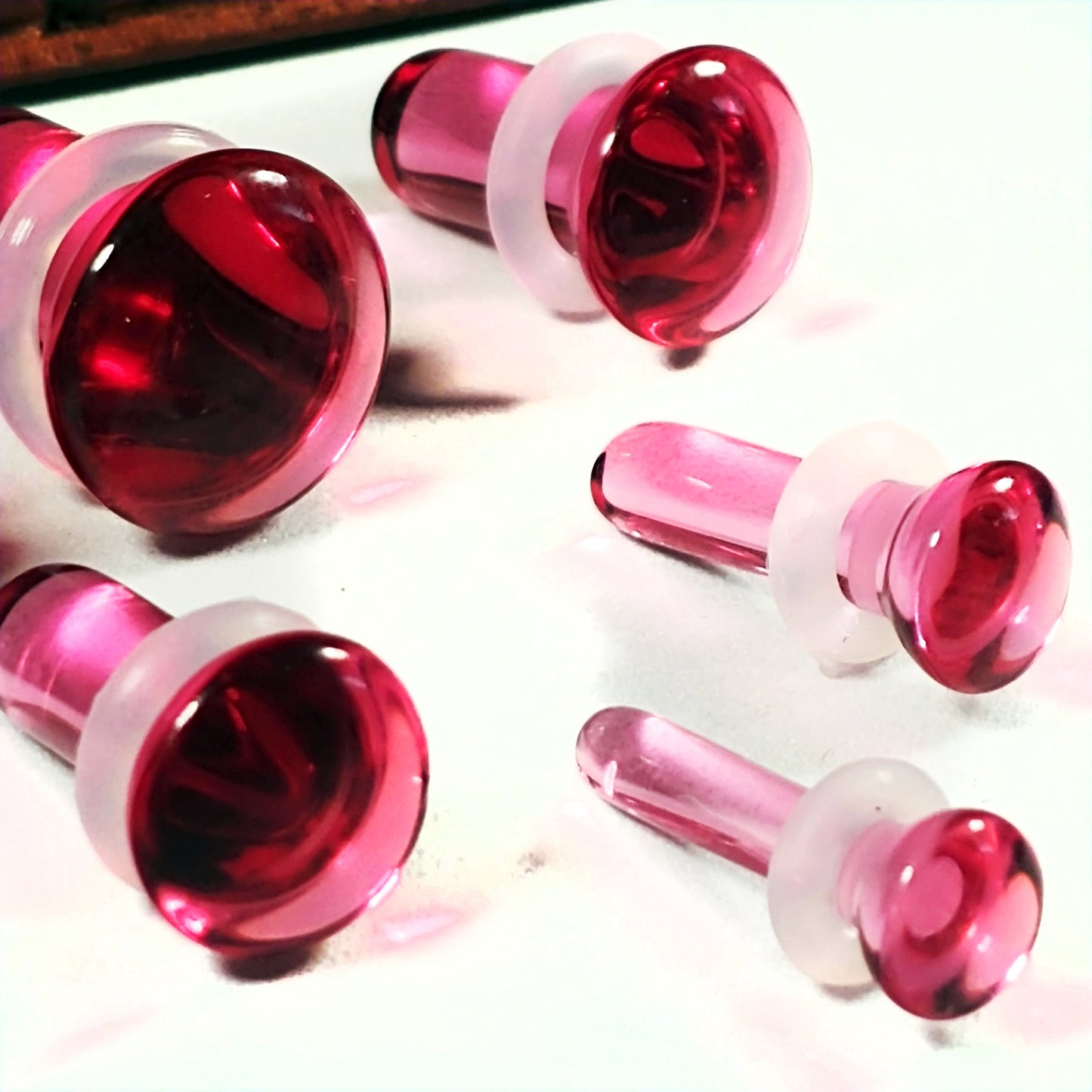 Pink Glass Single Flare Plugs