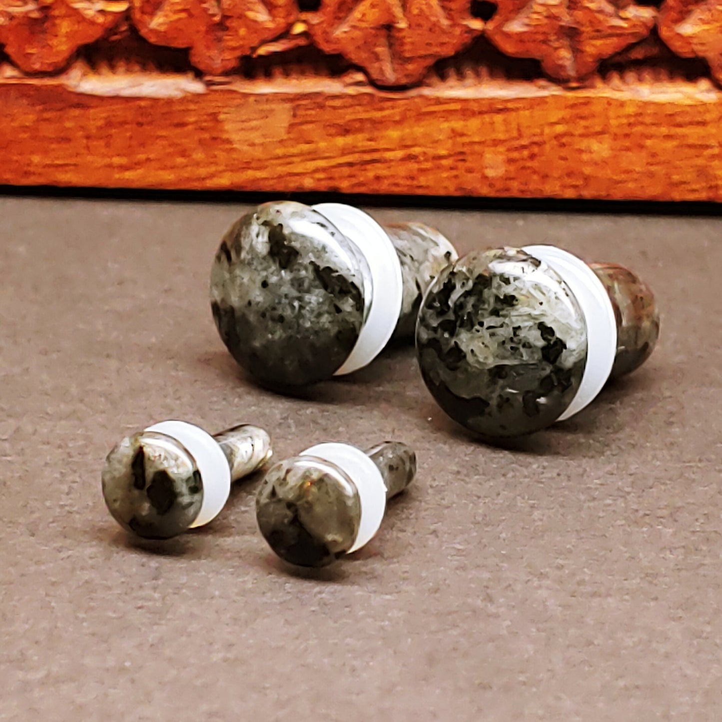 Larvikite Single Flare Plugs