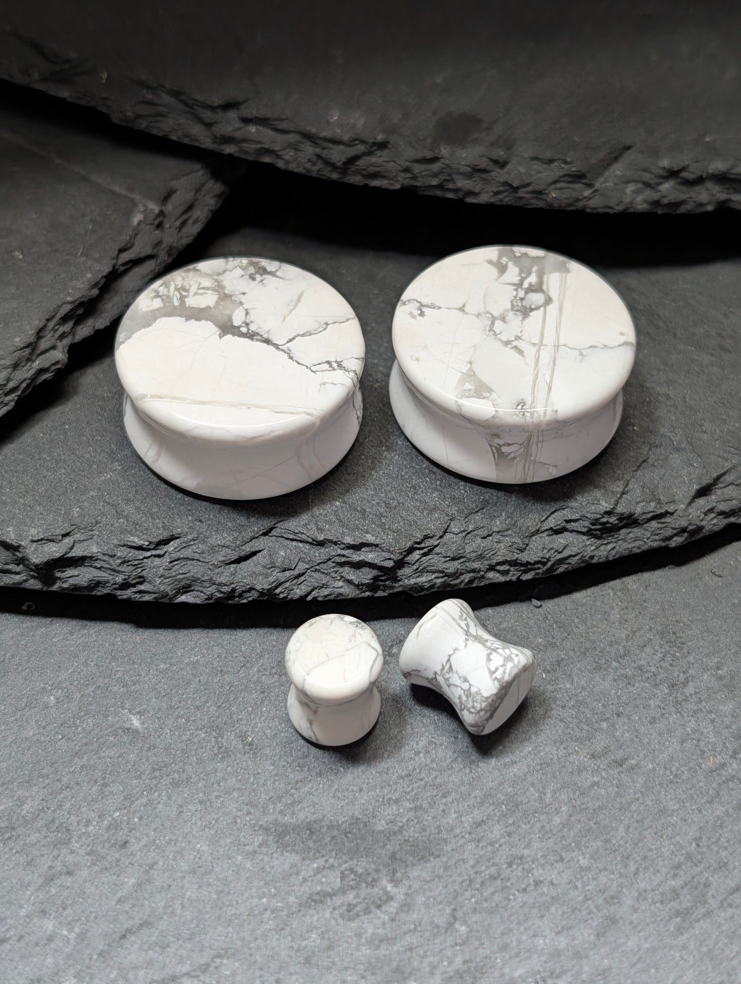 Classic Double Flare Howlite Stone Plugs