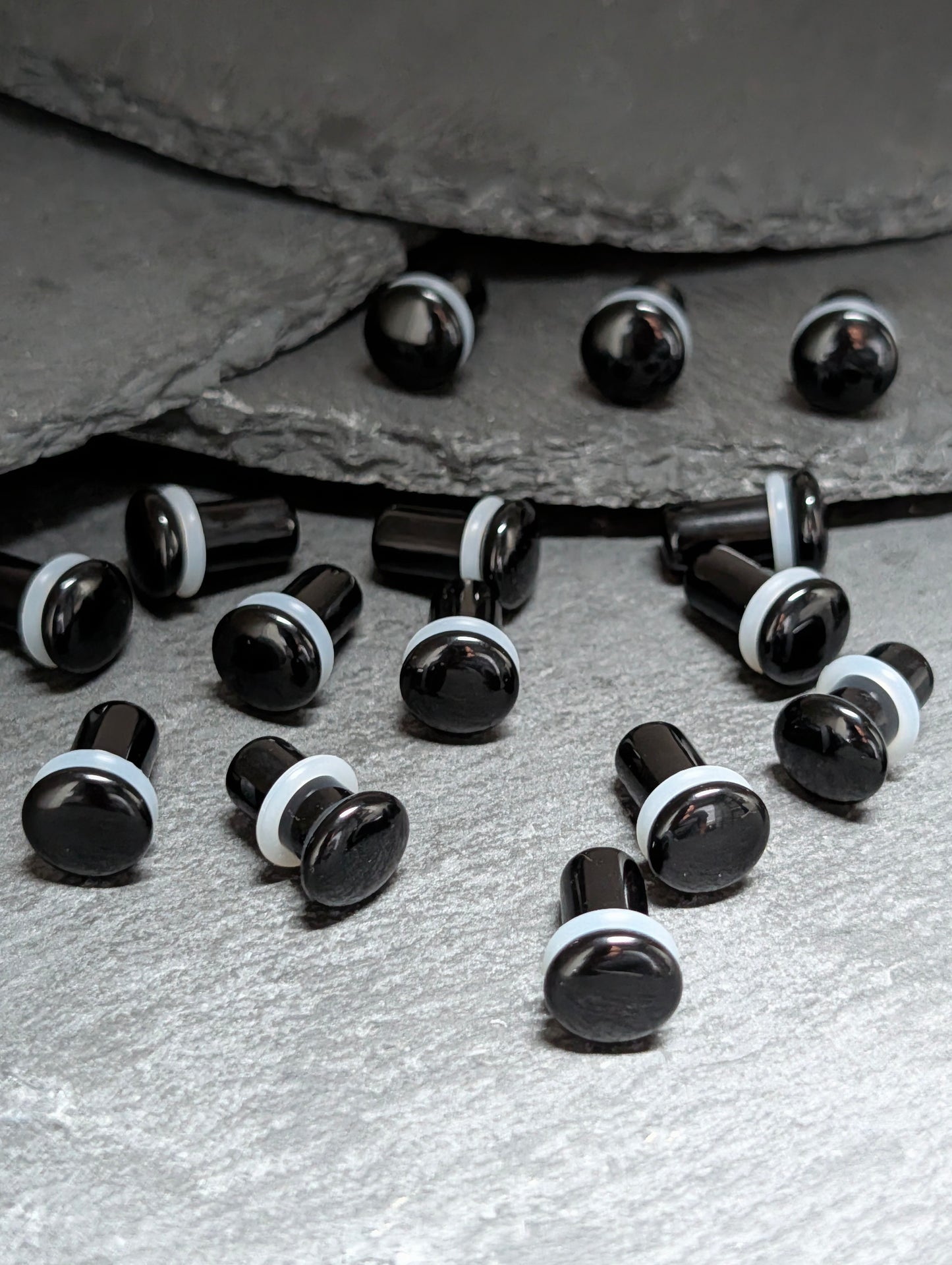 Black Agate Single Flare Stone Plugs