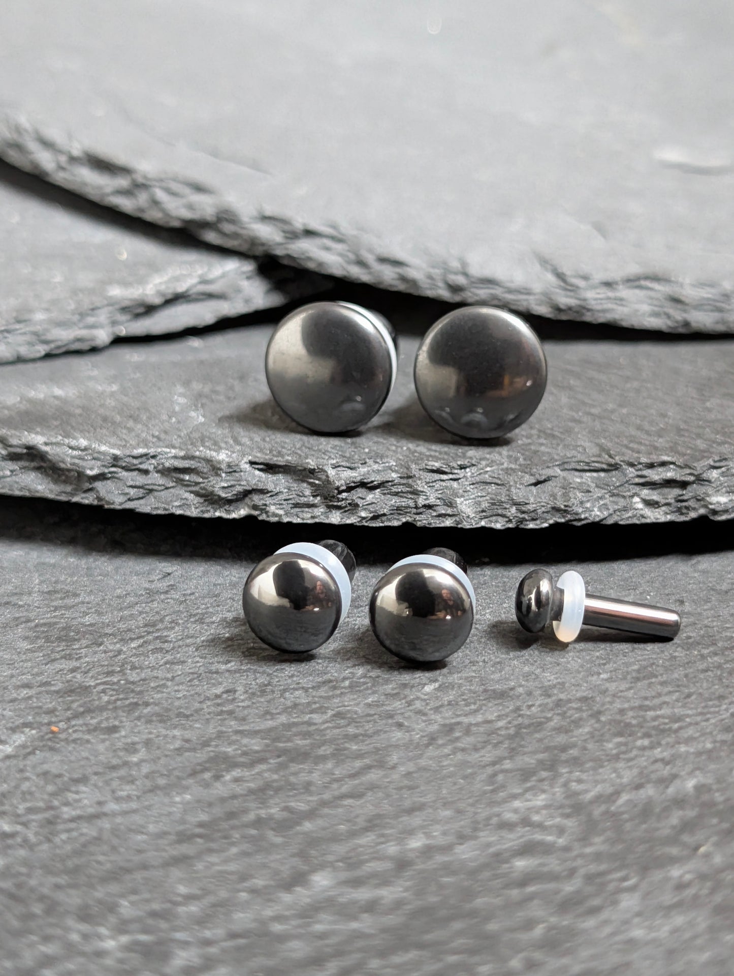 Hematite Single Flare Stone Plugs