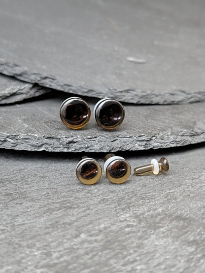 Brown Glass Single Flare Plugs