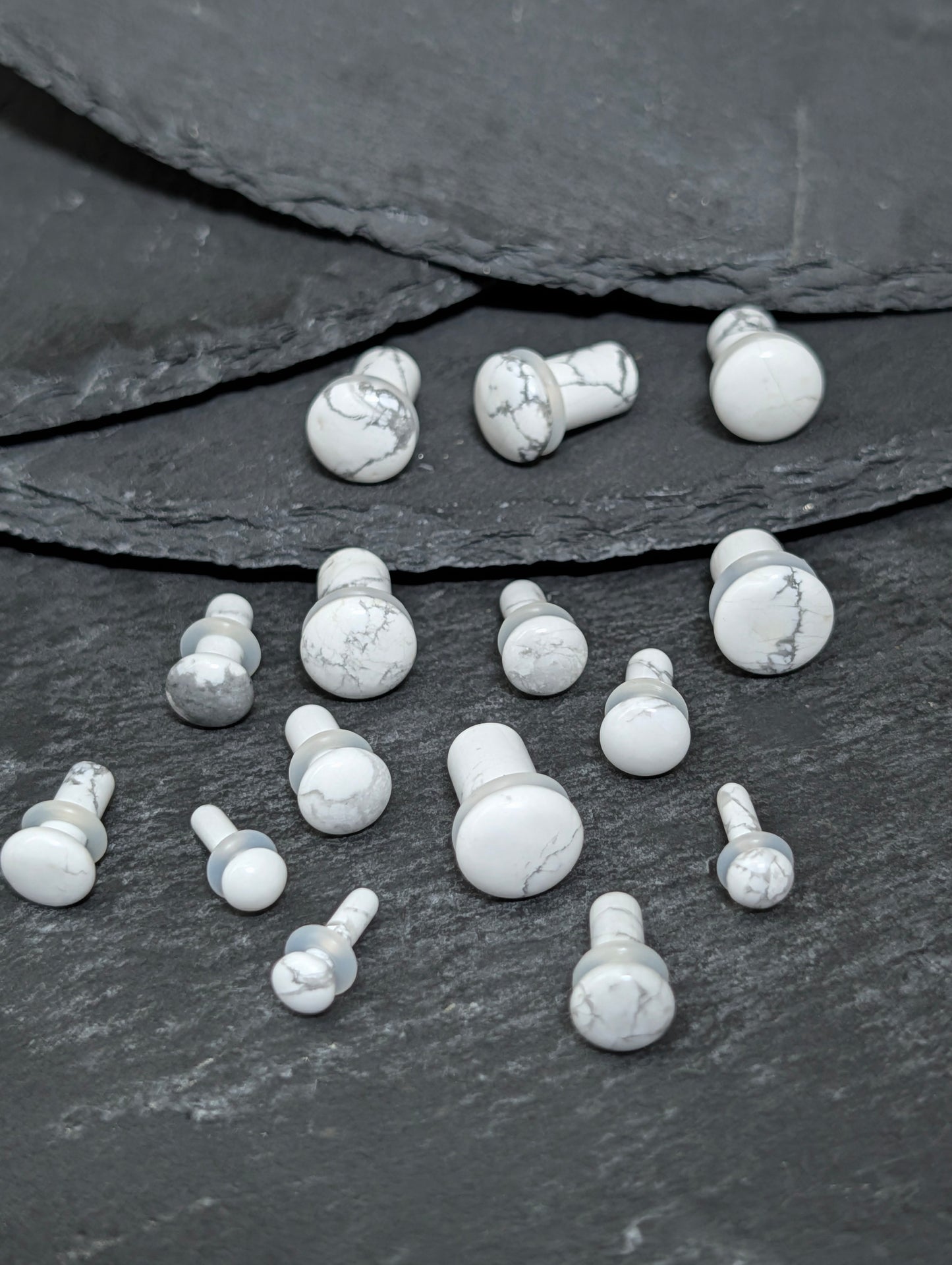 Howlite Single Flare Stone Plugs