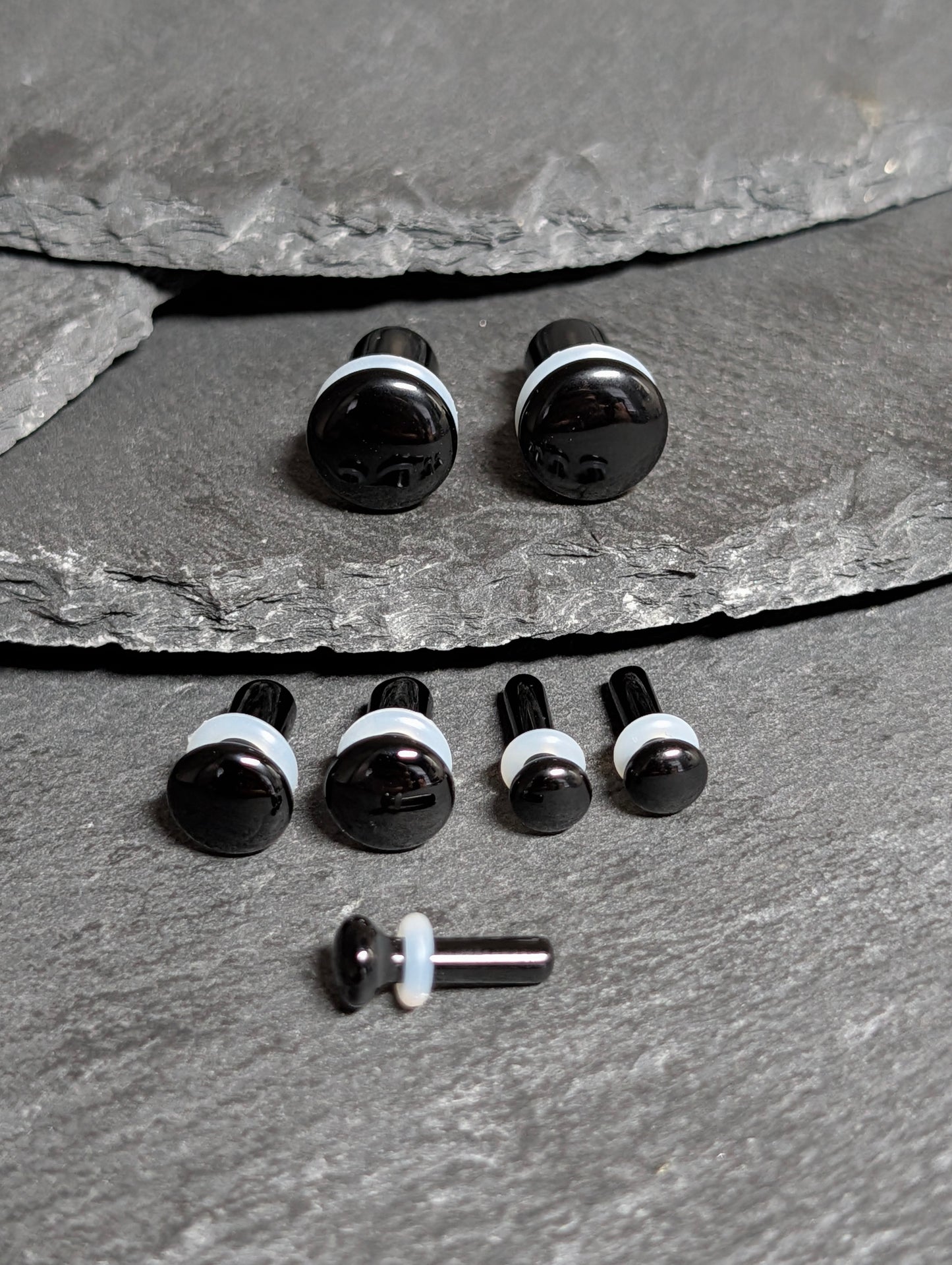 Black Agate Single Flare Stone Plugs