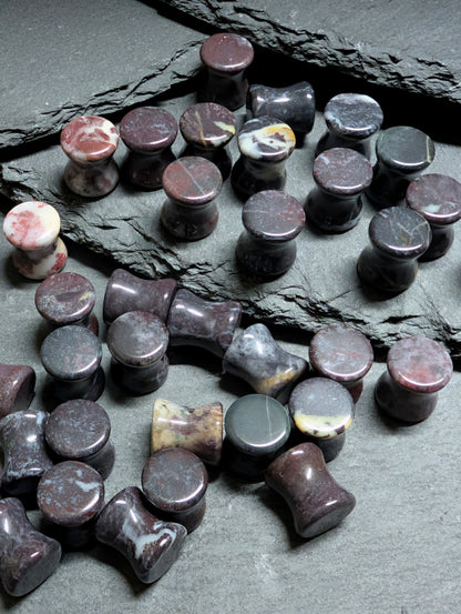 Classic Double Flare Chicken Blood Stone Plugs