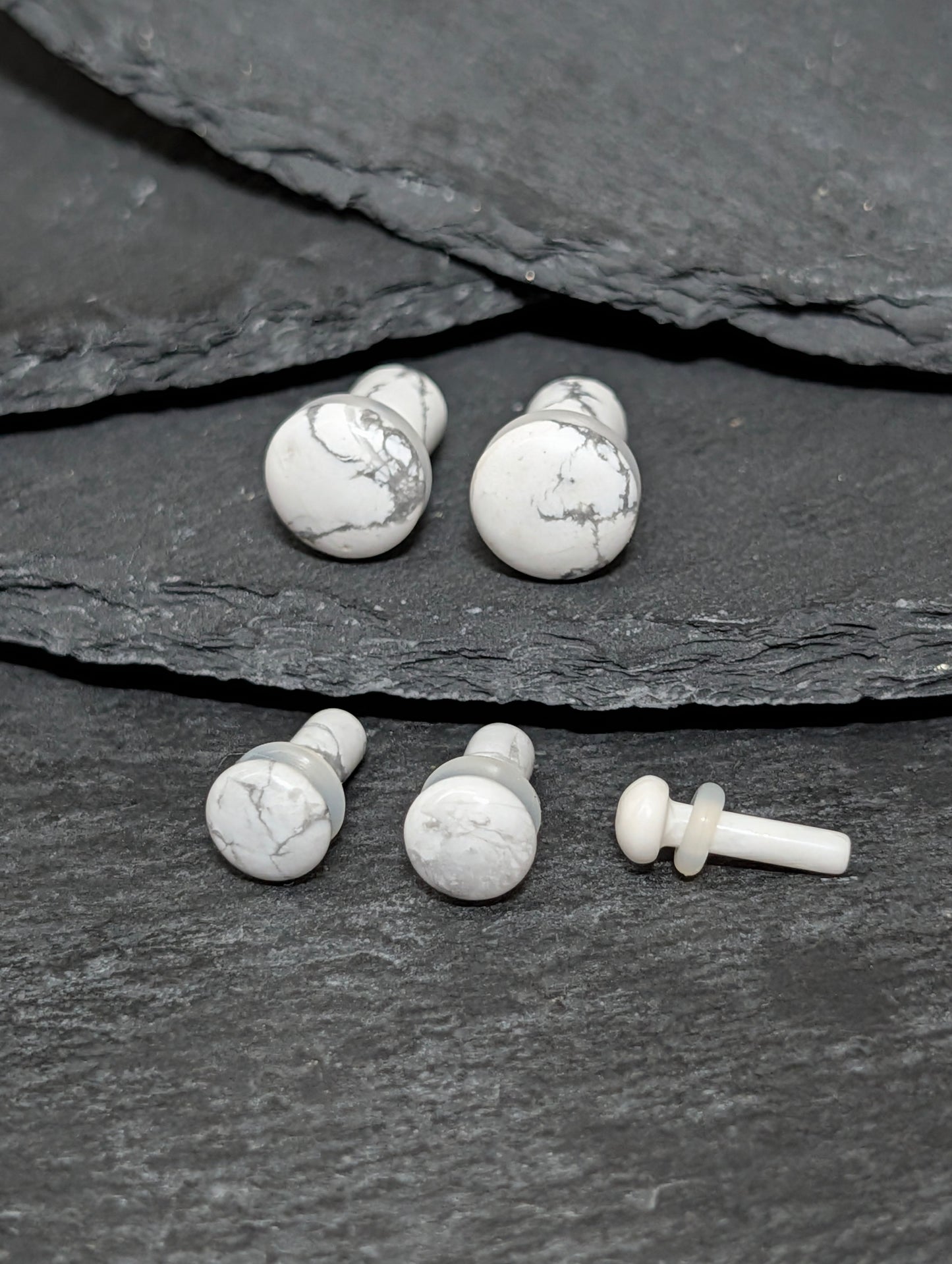 Howlite Single Flare Stone Plugs