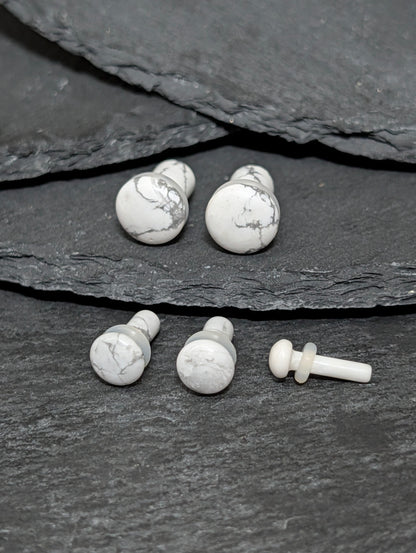 Howlite Single Flare Stone Plugs